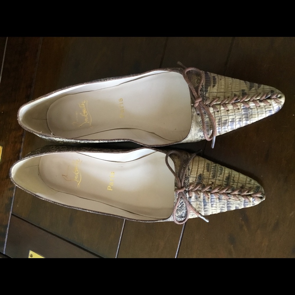 Christian Louboutin Lizard Laced-Up Flats
